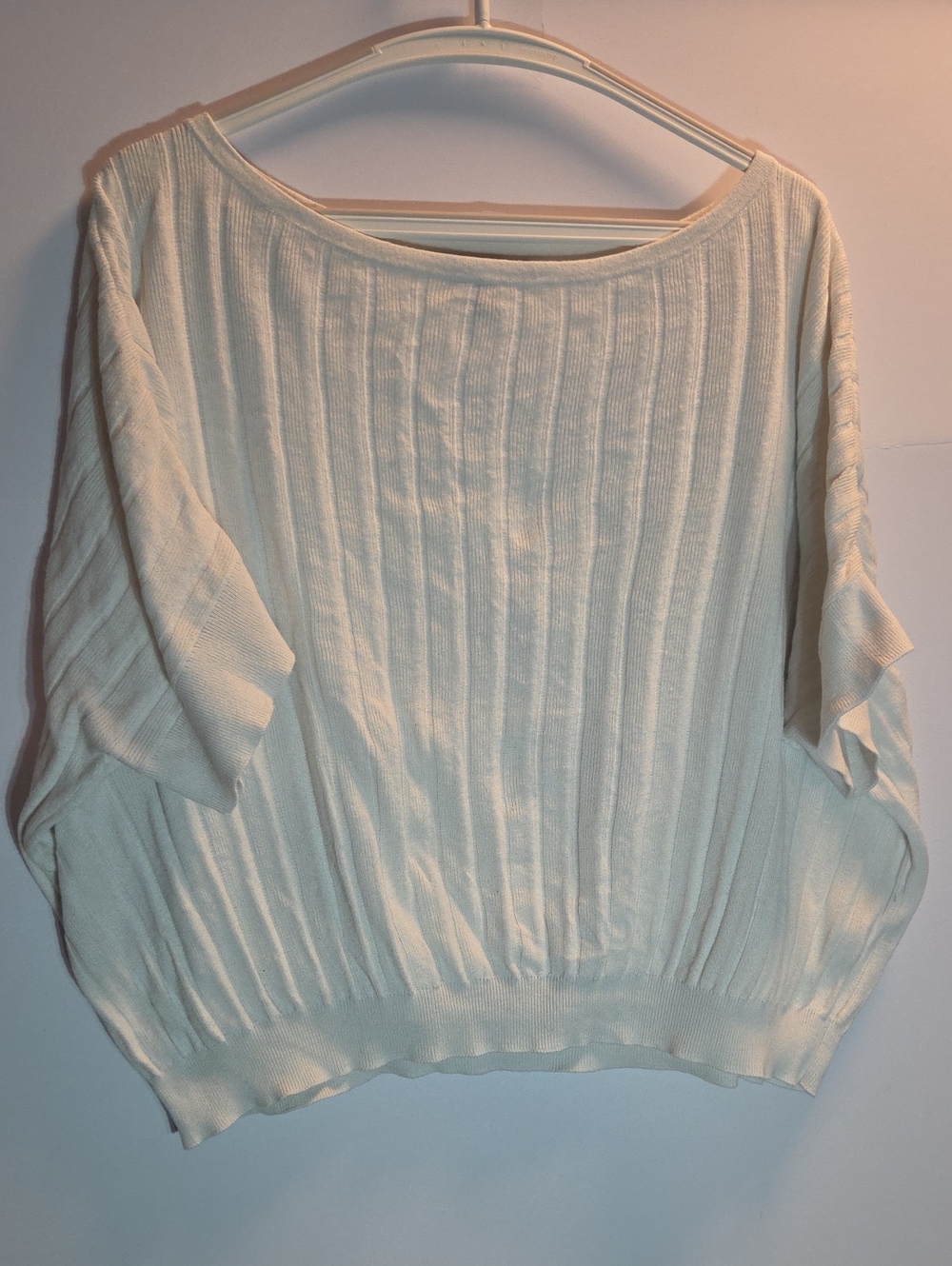 Banana Republic Cream Ribbed Scoop-Neck Pullover